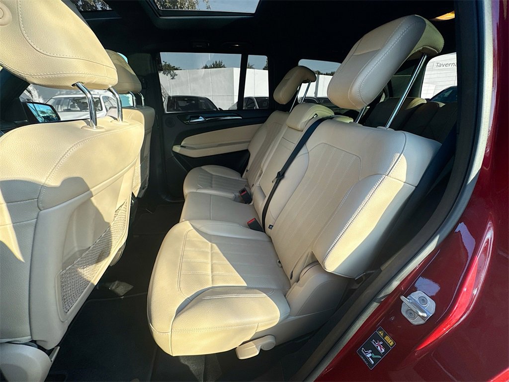 Used 2018 Mercedes-Benz GLS 450 4MATIC image 26