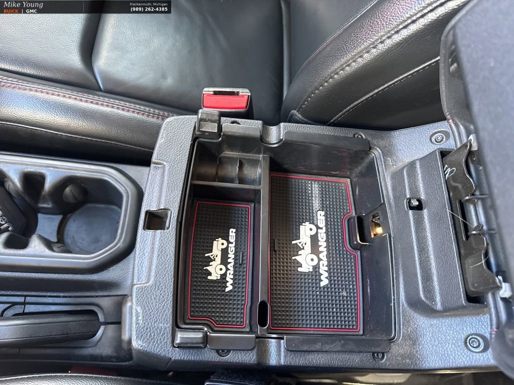 Used 2023 Jeep Wrangler Unlimited Rubicon w/ Cold Weather Group image 32