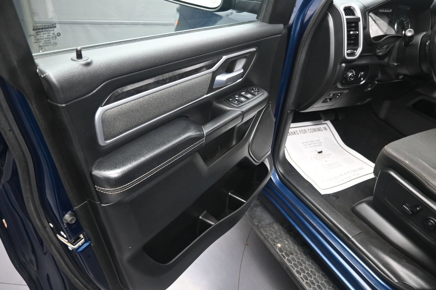 Used 2021 RAM 1500 Big Horn AWD/4WD image 19