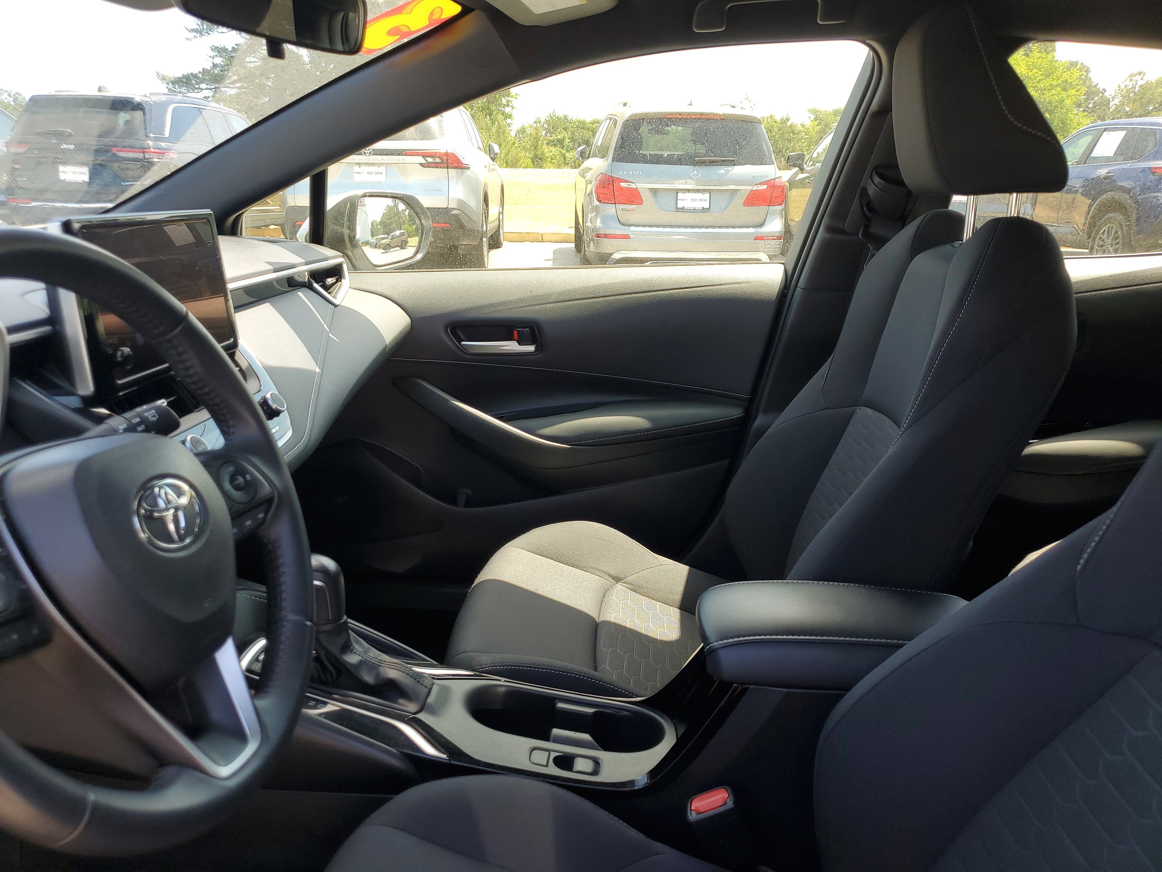 Used 2023 Toyota Corolla SE FWD image 17