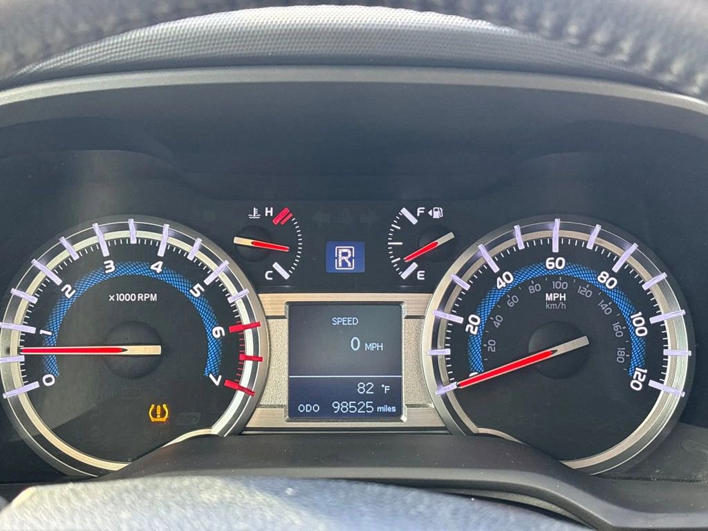 Used 2018 Toyota 4Runner SR5 image 19