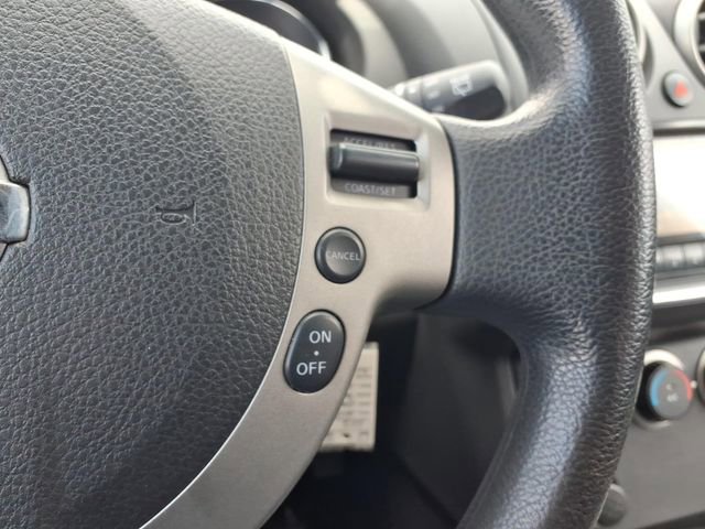 Used 2012 Nissan Rogue SV AWD/4WD image 23
