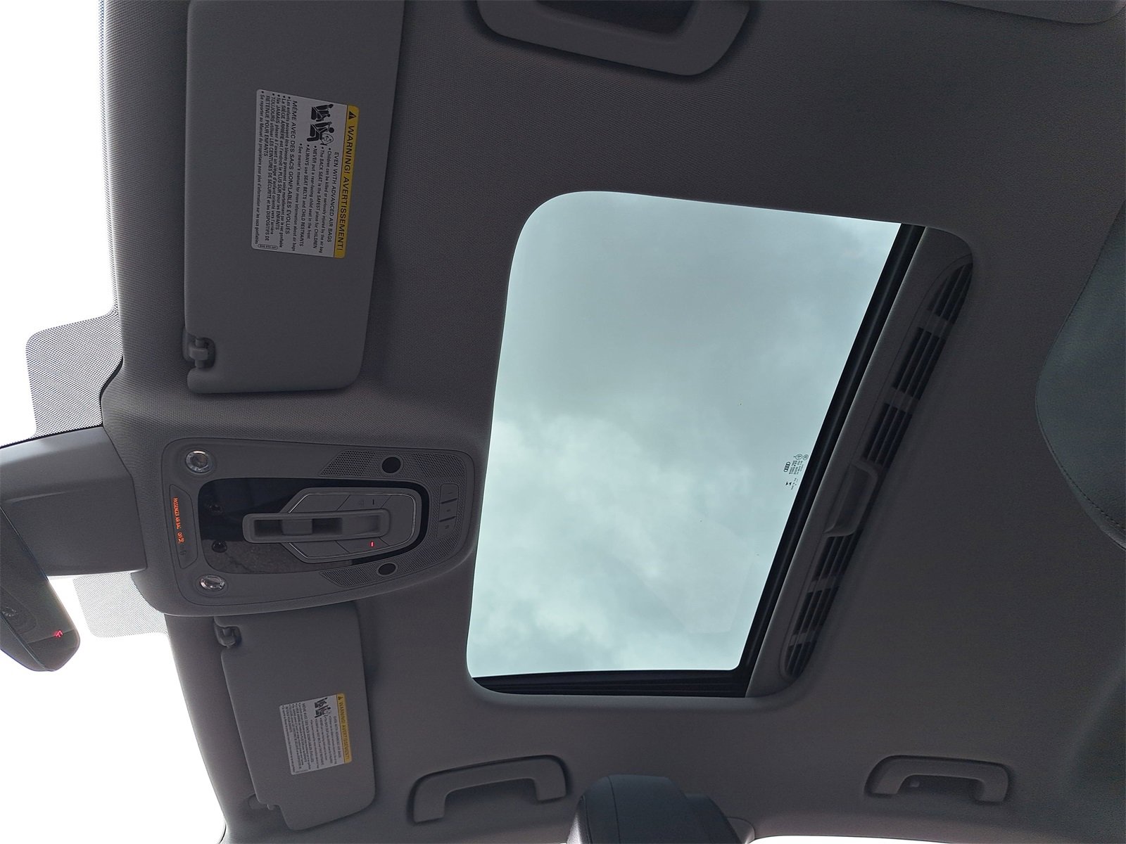 Used 2017 Audi A4 2.0T Ultra Premium image 32