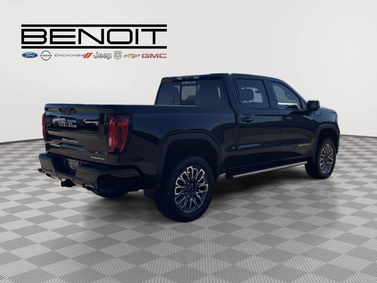 Used 2024 GMC Sierra 1500 Denali Ultimate image 5