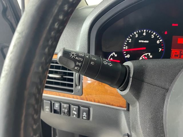 Used 2010 INFINITI QX56 4WD image 15