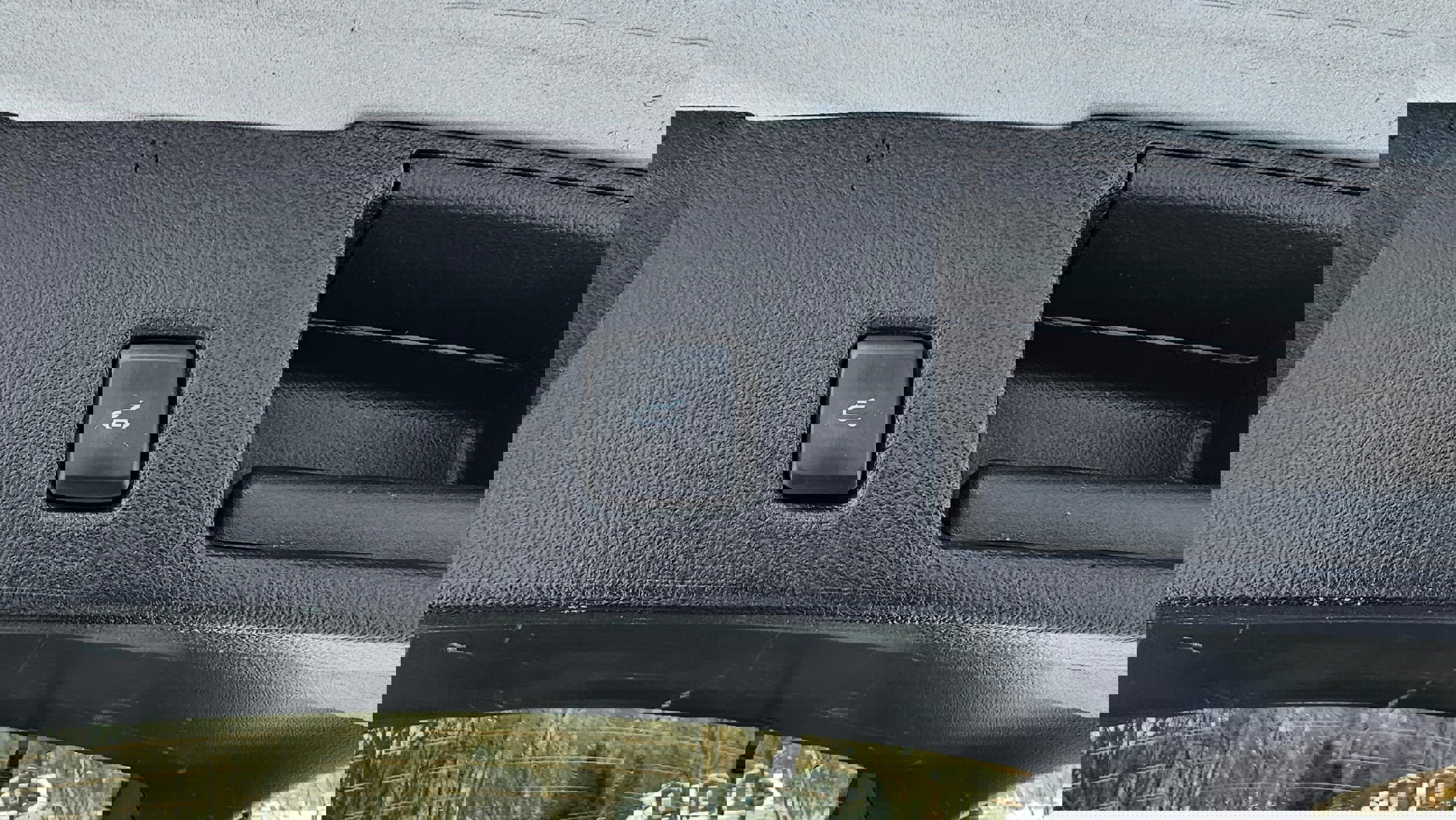 Used 2024 Ford Escape ST-Line image 19