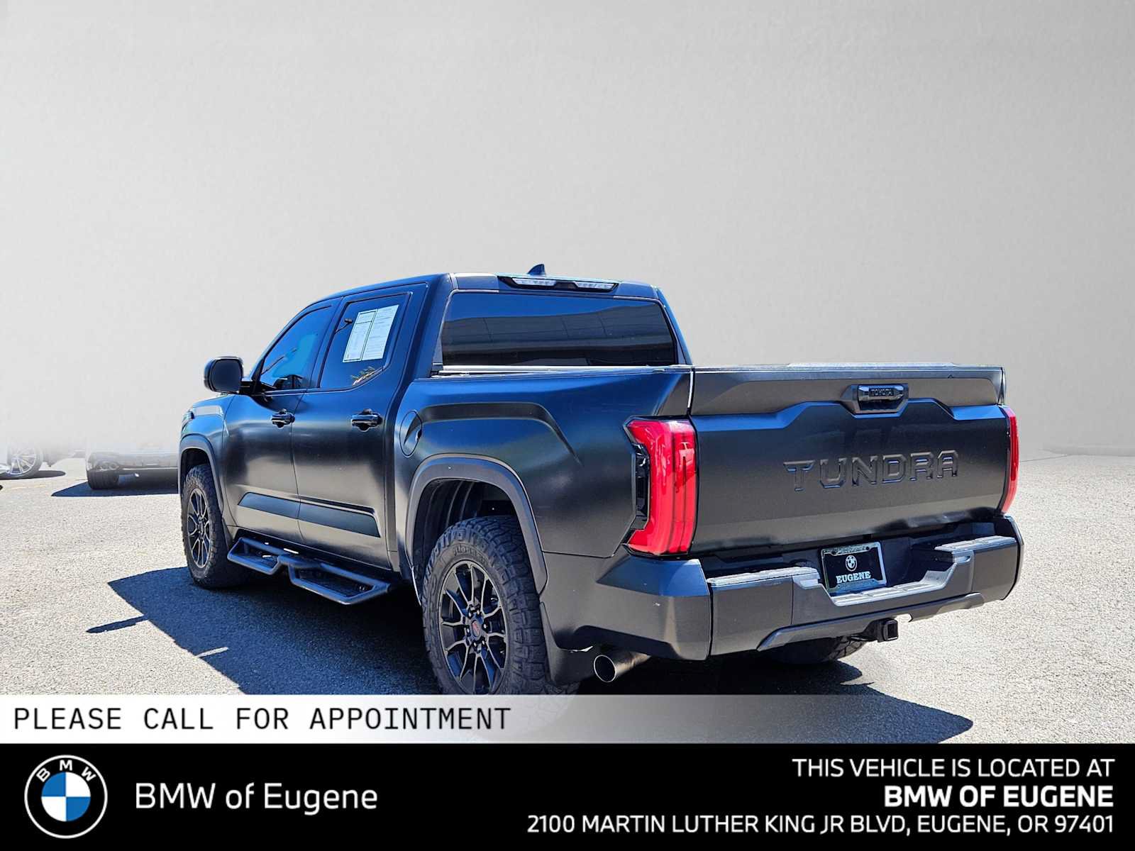 Used 2022 Toyota Tundra SR5 w/ TRD Off-Road Package AWD/4WD image 5