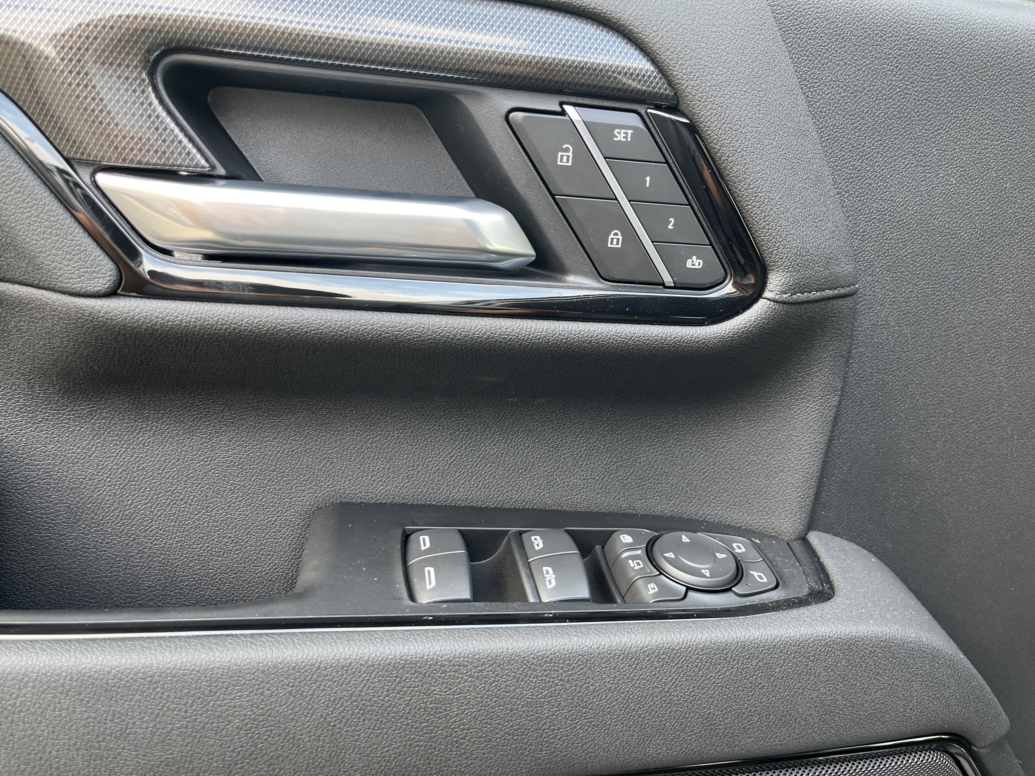 New 2026 GMC Sierra 2500 AT4 w/ AT4 Premium Plus Package image 26