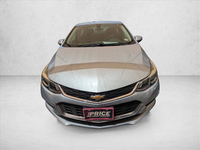 Used 2017 Chevrolet Cruze LS FWD image 2