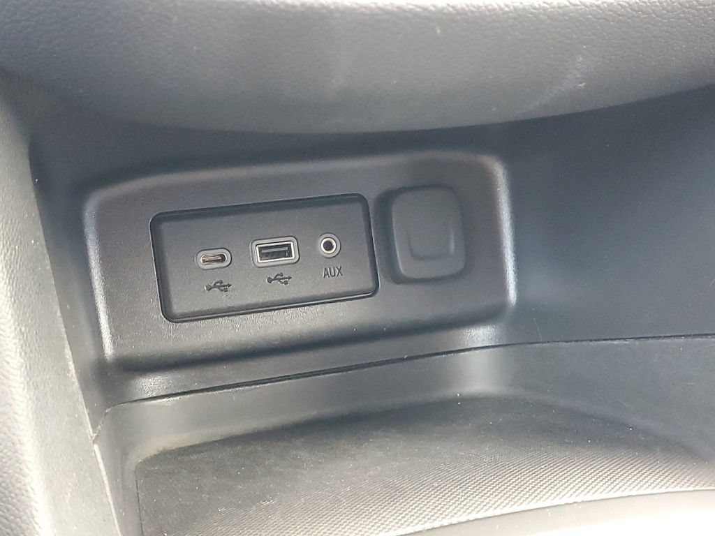 Used 2024 Chevrolet Equinox LT w/ LPO, Floor Liner Package AWD/4WD image 27