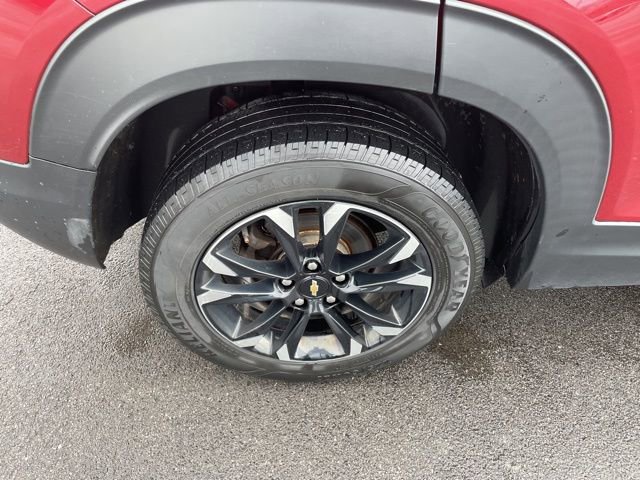 Used 2022 Chevrolet TrailBlazer LT w/ Driver Confidence Package image 23