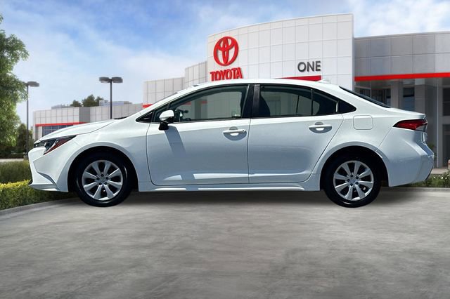 Used 2022 Toyota Corolla LE FWD image 8