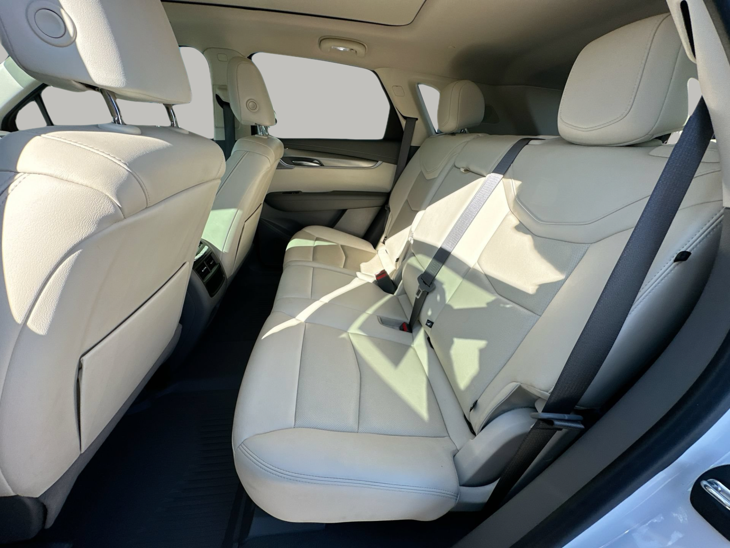 Used 2023 Cadillac XT5 Premium Luxury FWD image 25