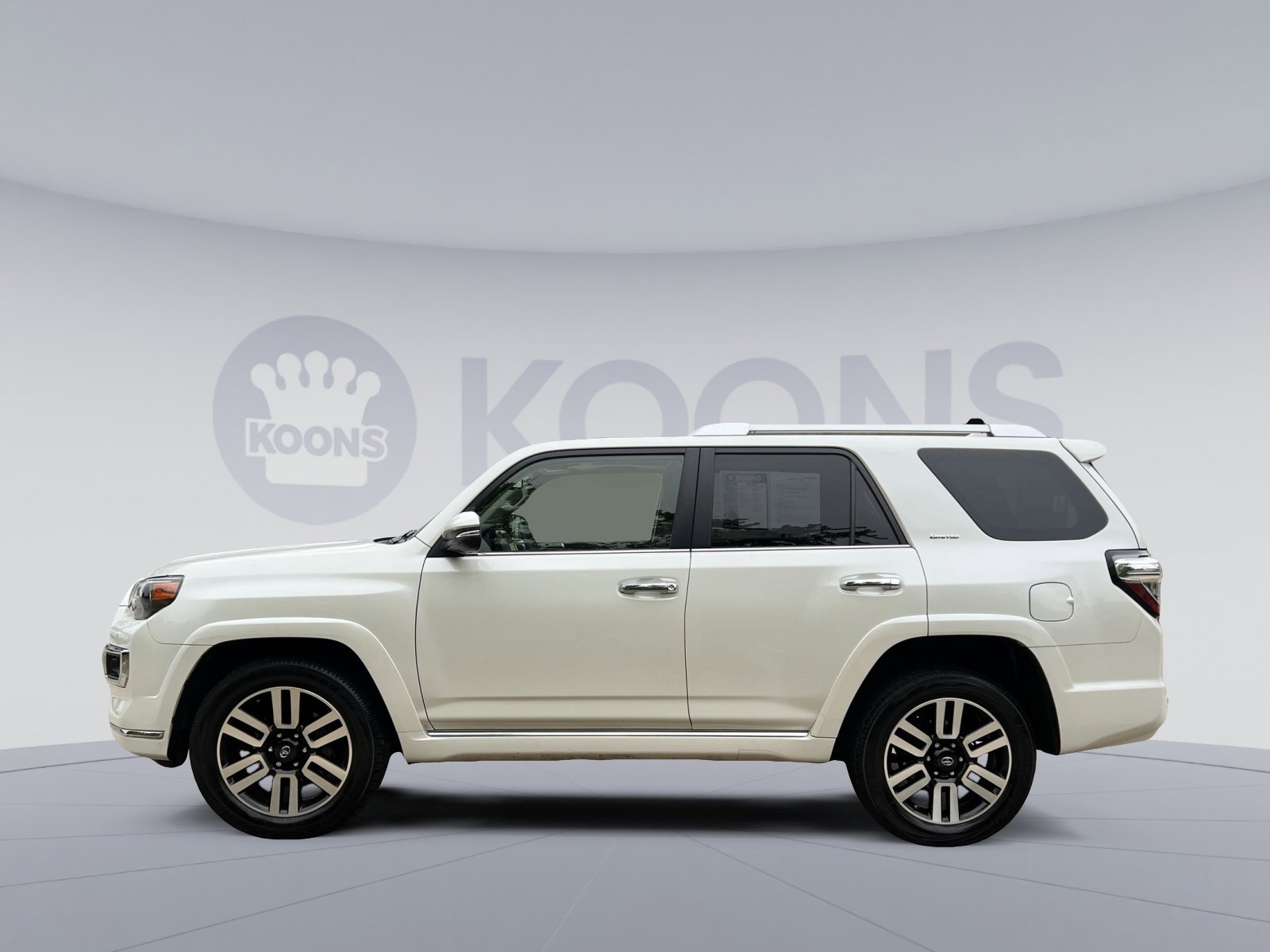 Used 2021 Toyota 4Runner Limited AWD/4WD image 13