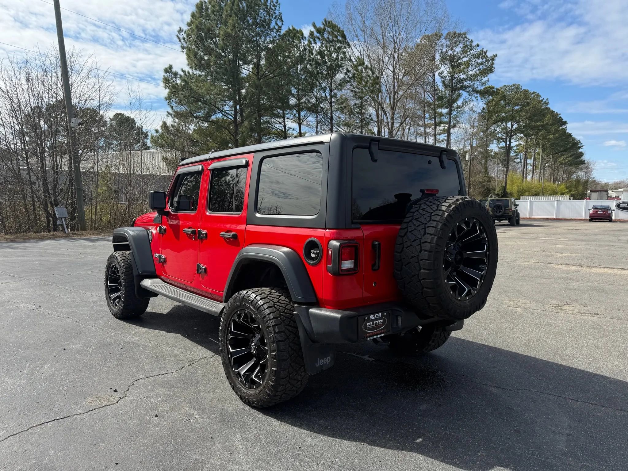 Used 2018 Jeep Wrangler Unlimited Sport S image 12