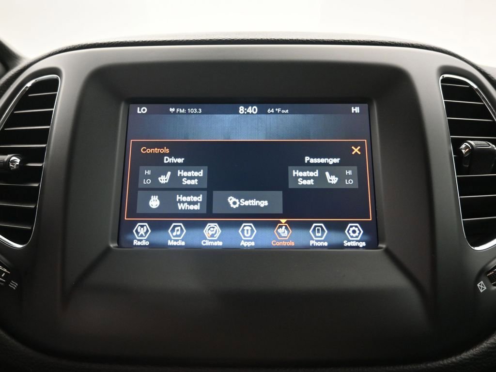 Used 2020 Jeep Compass Latitude w/ Cold Weather Group image 17