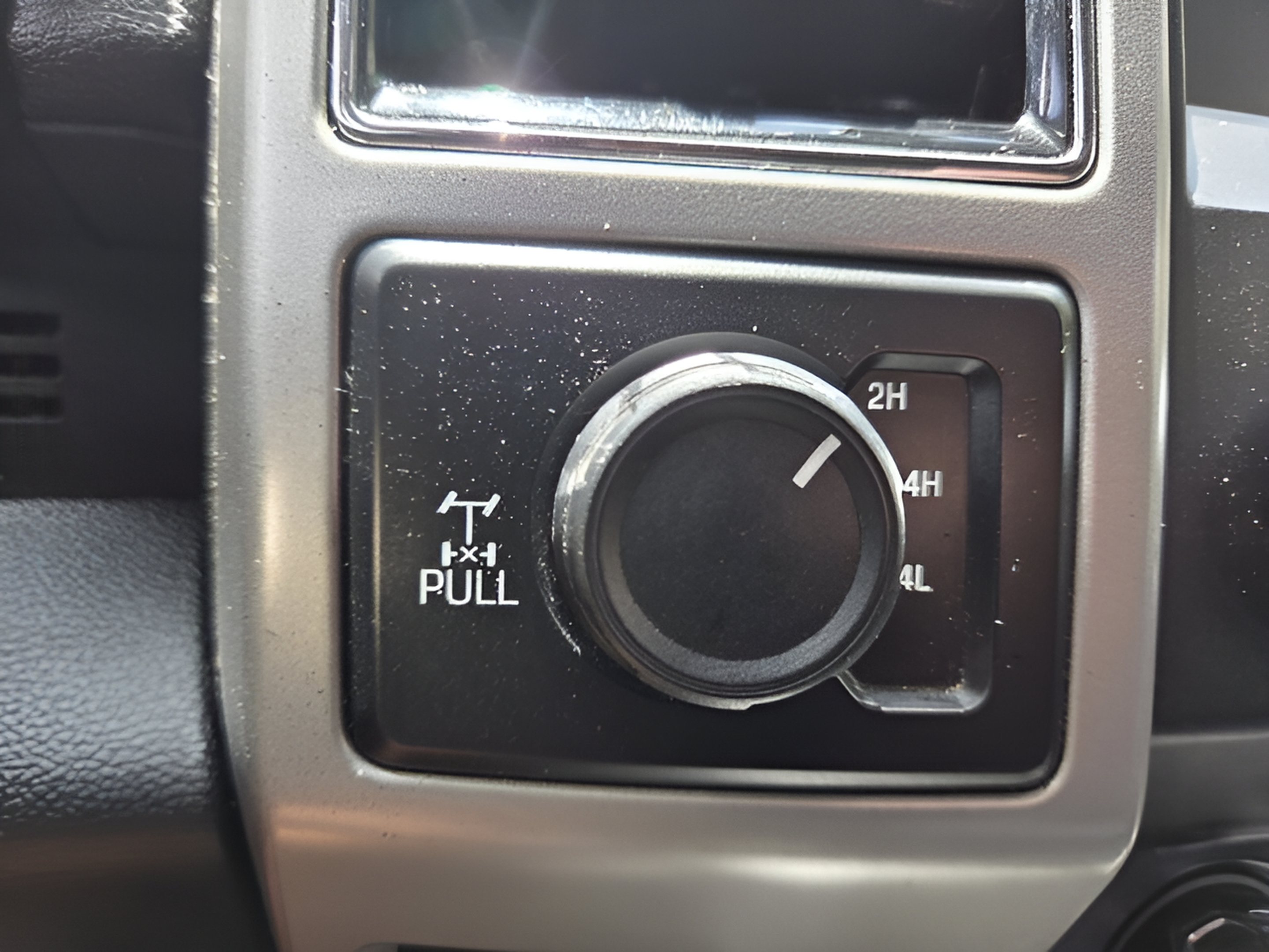 Used 2019 Ford F350 Lariat w/ Lariat Value Package AWD/4WD image 24