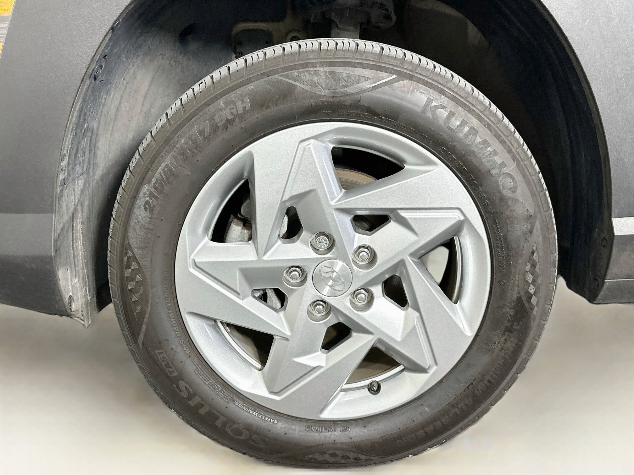 Used 2025 Hyundai Kona SE AWD/4WD image 11