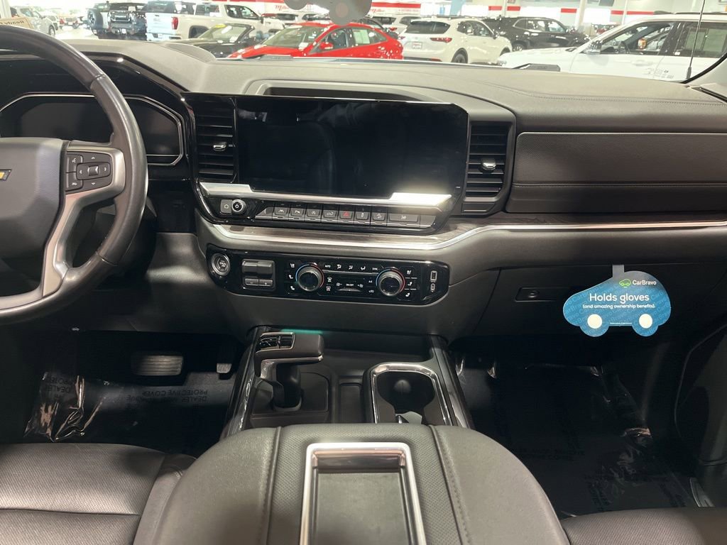 Certified 2022 Chevrolet Silverado 1500 LTZ w/ LTZ Premium Package image 17