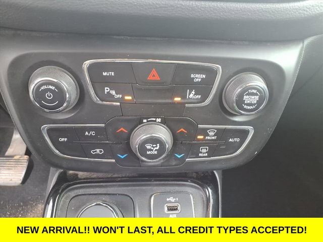 Used 2021 Jeep Compass Limited image 20