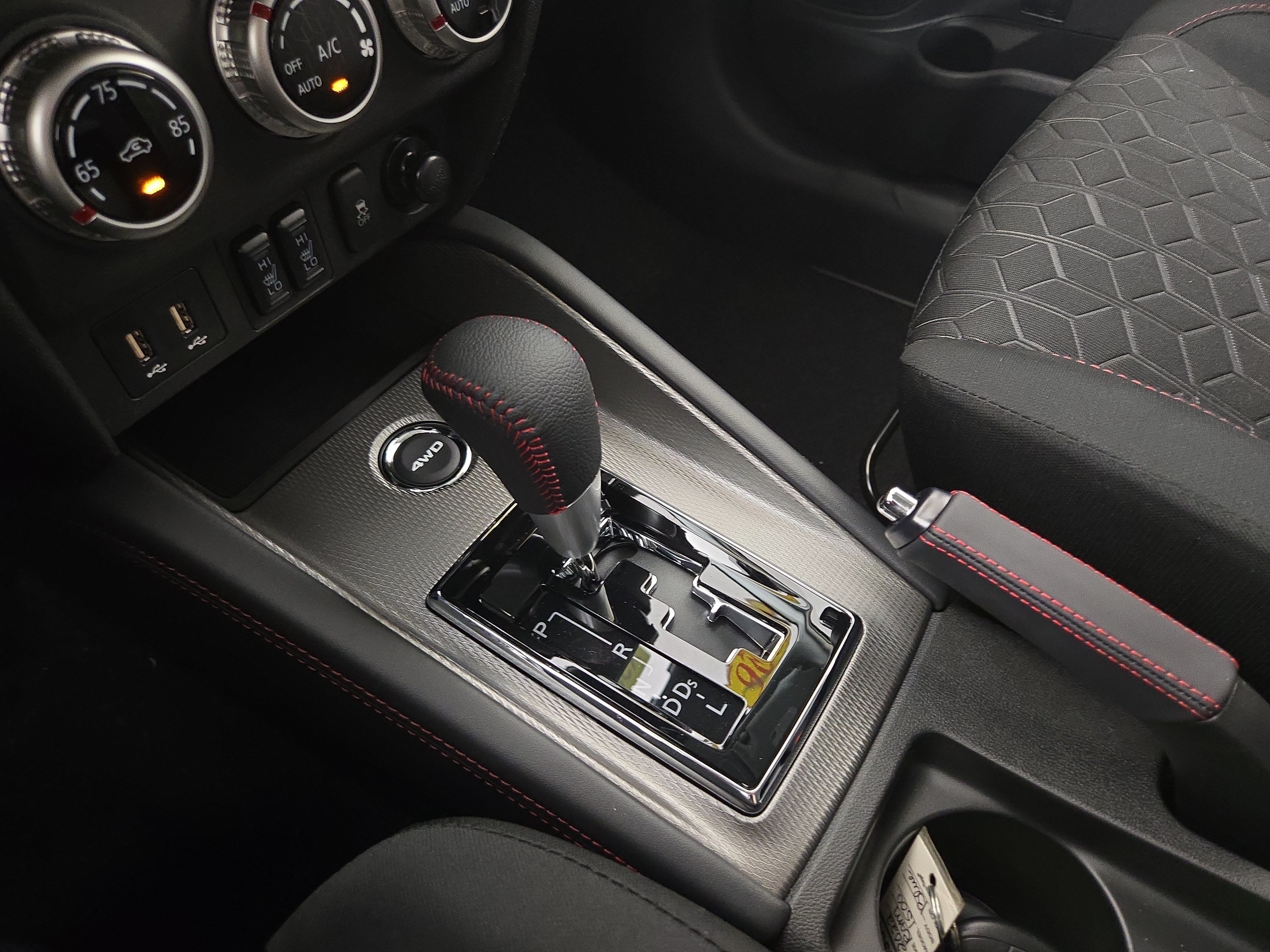 New 2026 Mitsubishi Outlander Sport LE AWD/4WD image 21