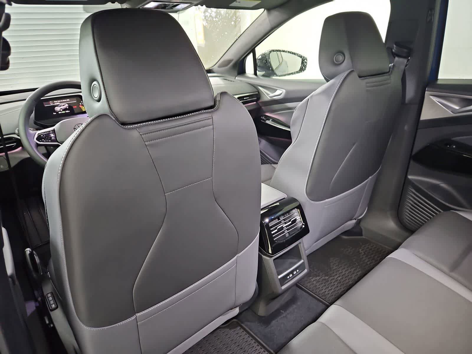 New 2025 Volkswagen ID.4 Pro S AWD/4WD image 18