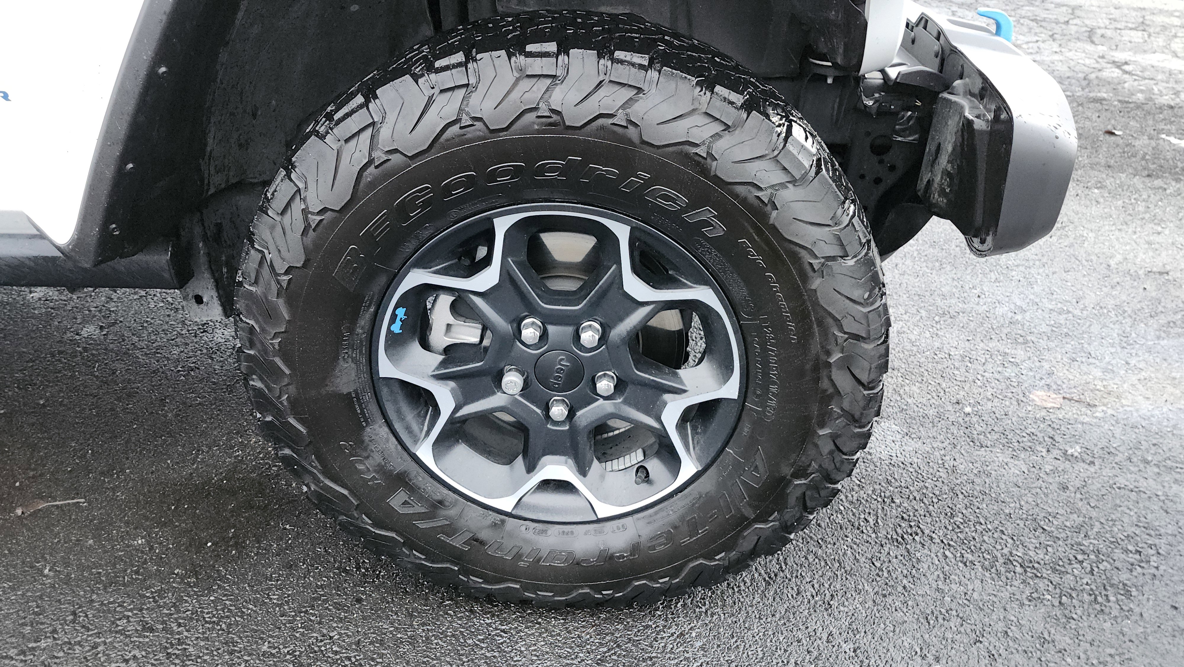 Used 2023 Jeep Wrangler Unlimited Rubicon 4xe w/ Cold Weather Group image 12