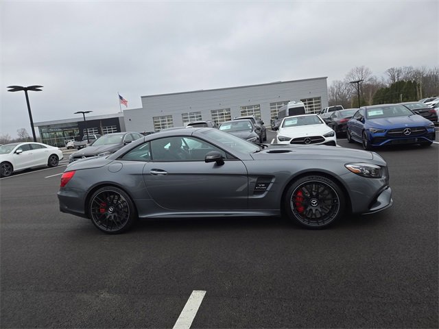 Used 2017 Mercedes-Benz SL 63 AMG image 2