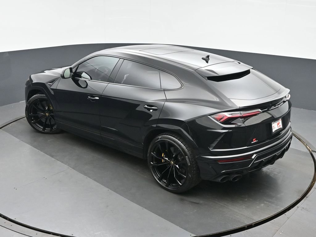 Used 2019 Lamborghini Urus image 38