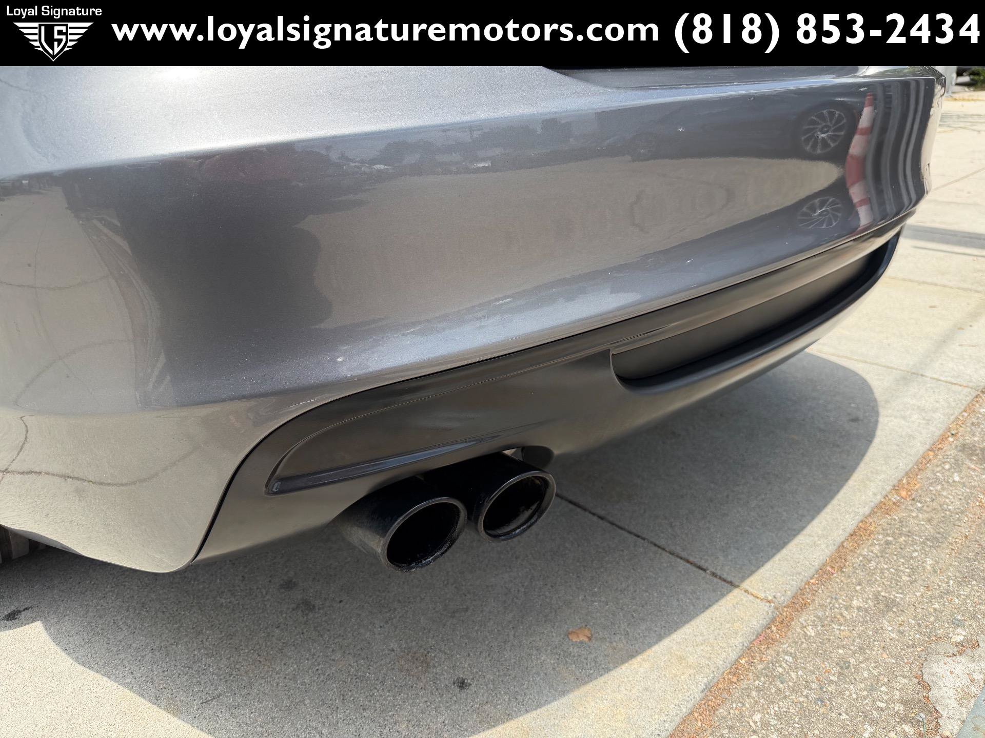 Used 2012 BMW 135i Convertible RWD image 9