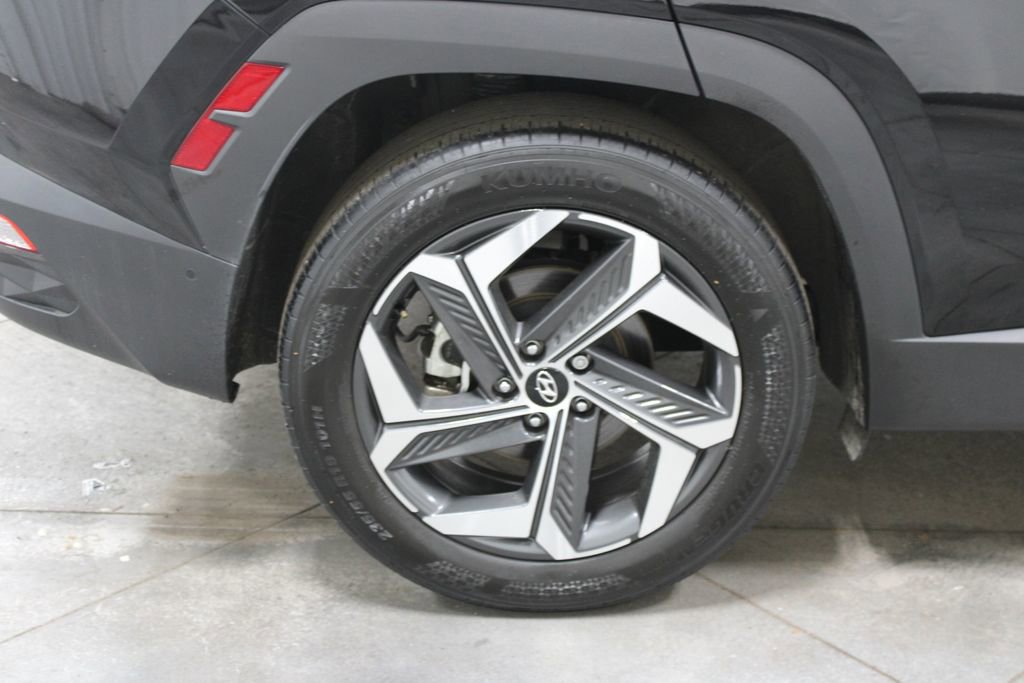 Used 2024 Hyundai Tucson Limited image 48