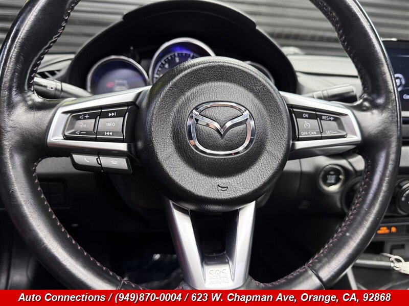 Used 2019 MAZDA MX-5 Miata RF Club RWD image 13
