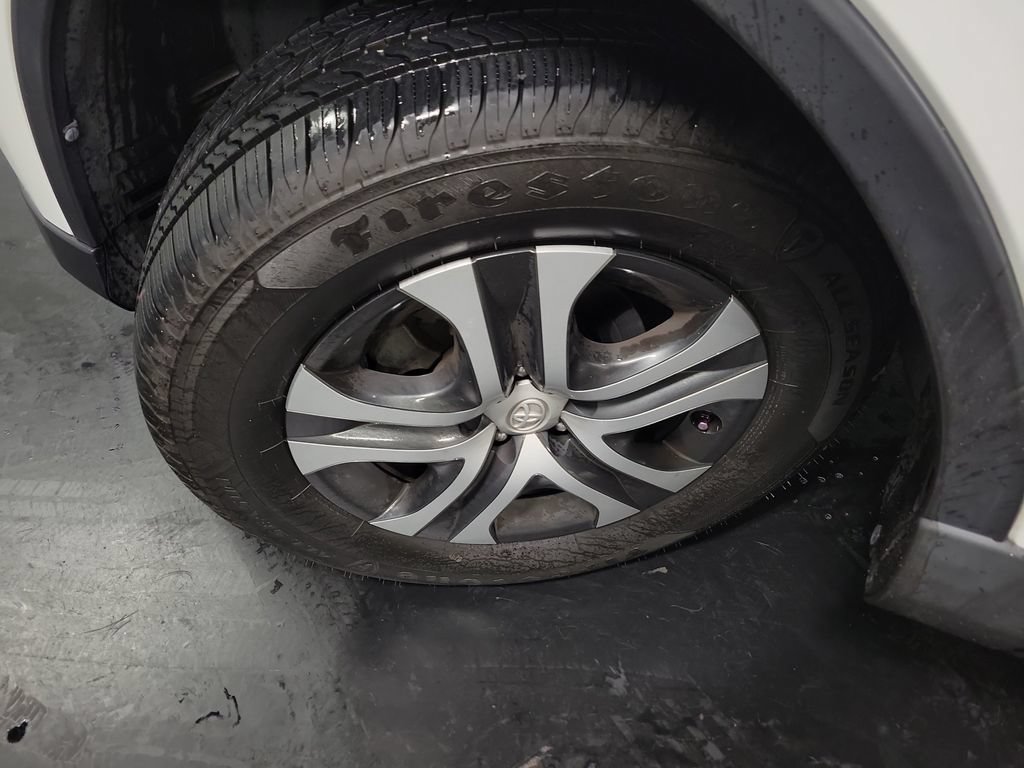 Used 2018 Toyota RAV4 LE w/ All Weather Liner Package FWD image 13