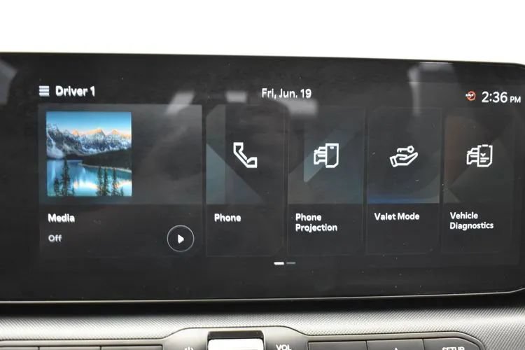 Used 2025 Kia K4 FWD image 29