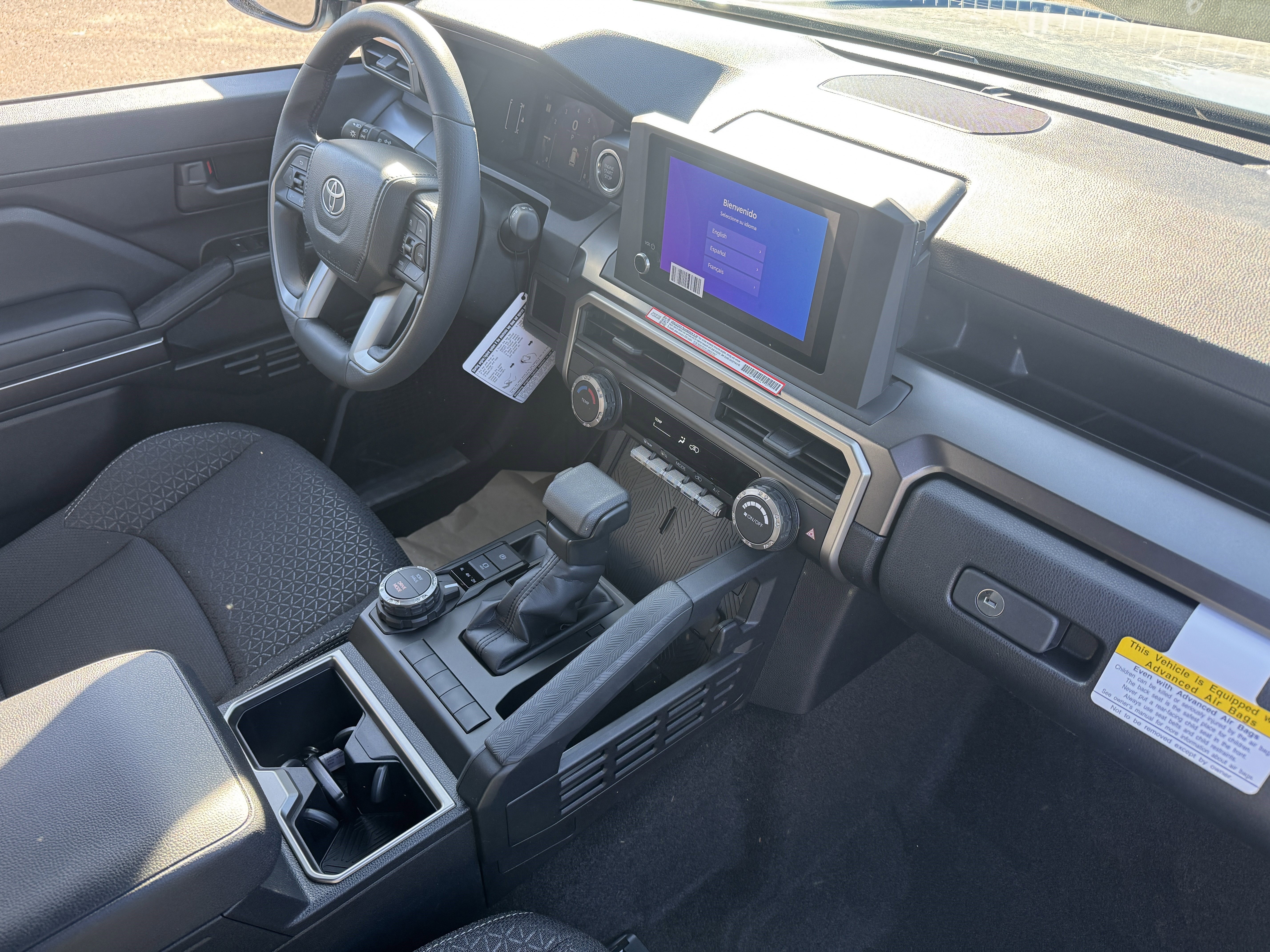 New 2026 Toyota 4Runner SR5 AWD/4WD image 25