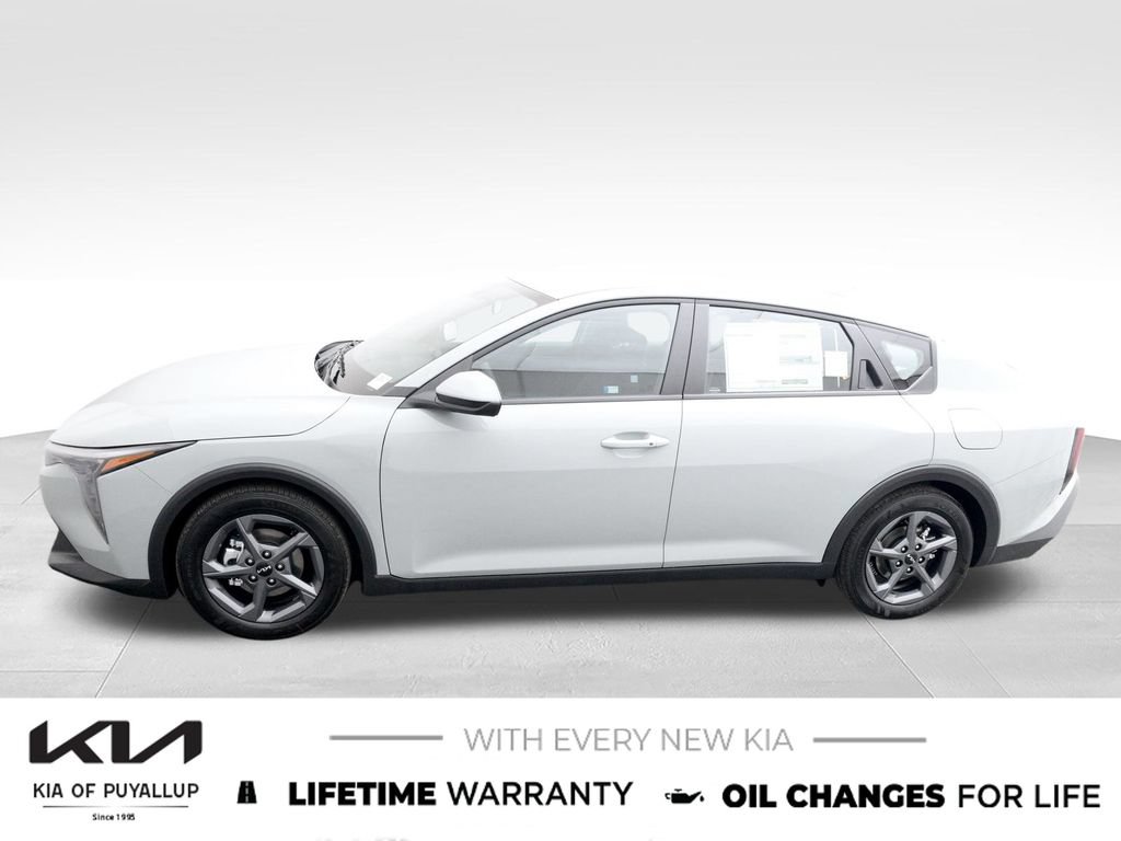 New 2026 Kia K4 FWD image 8