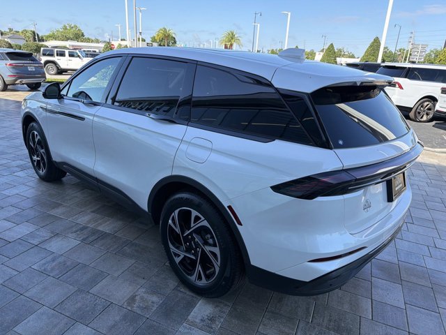 New 2026 Lincoln Nautilus Premier w/ Equipment Group 102A AWD/4WD image 4