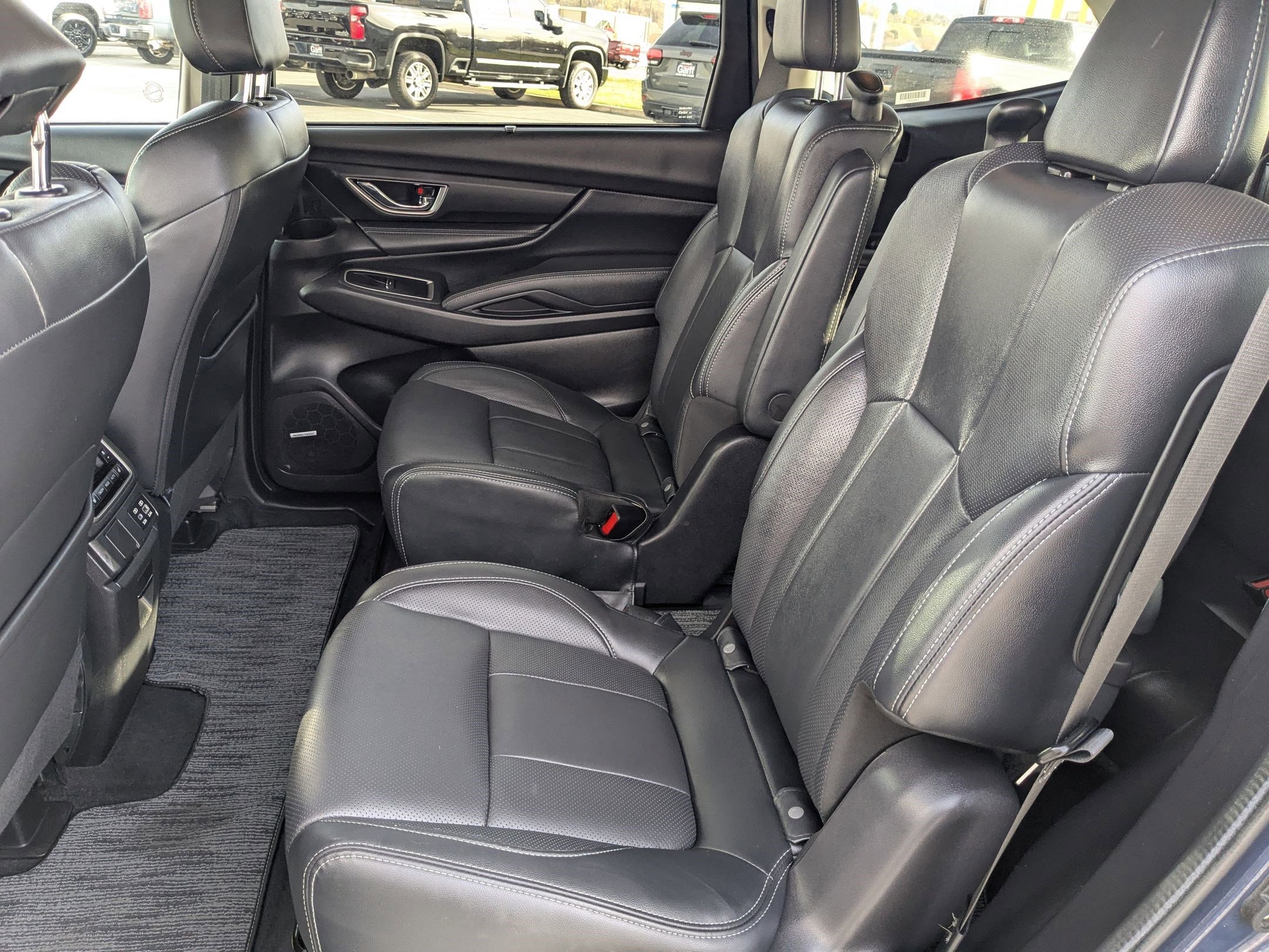 Used 2023 Subaru Ascent Limited w/ Technology Package image 33