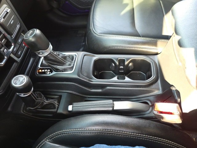 Used 2023 Jeep Wrangler Unlimited Sahara w/ Cold Weather Group image 31