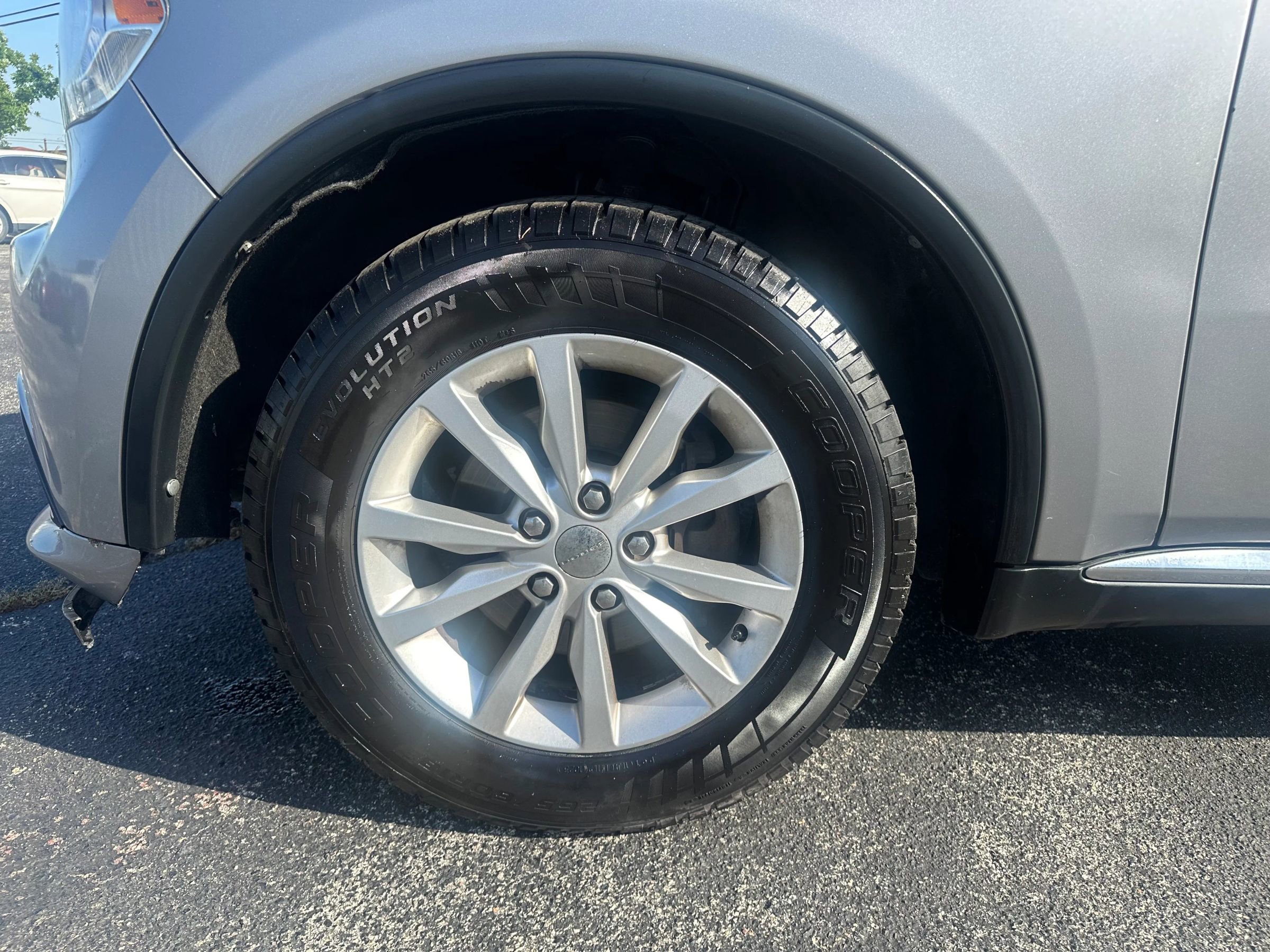 Used 2015 Dodge Durango SXT w/ Trailer Tow Group IV image 9