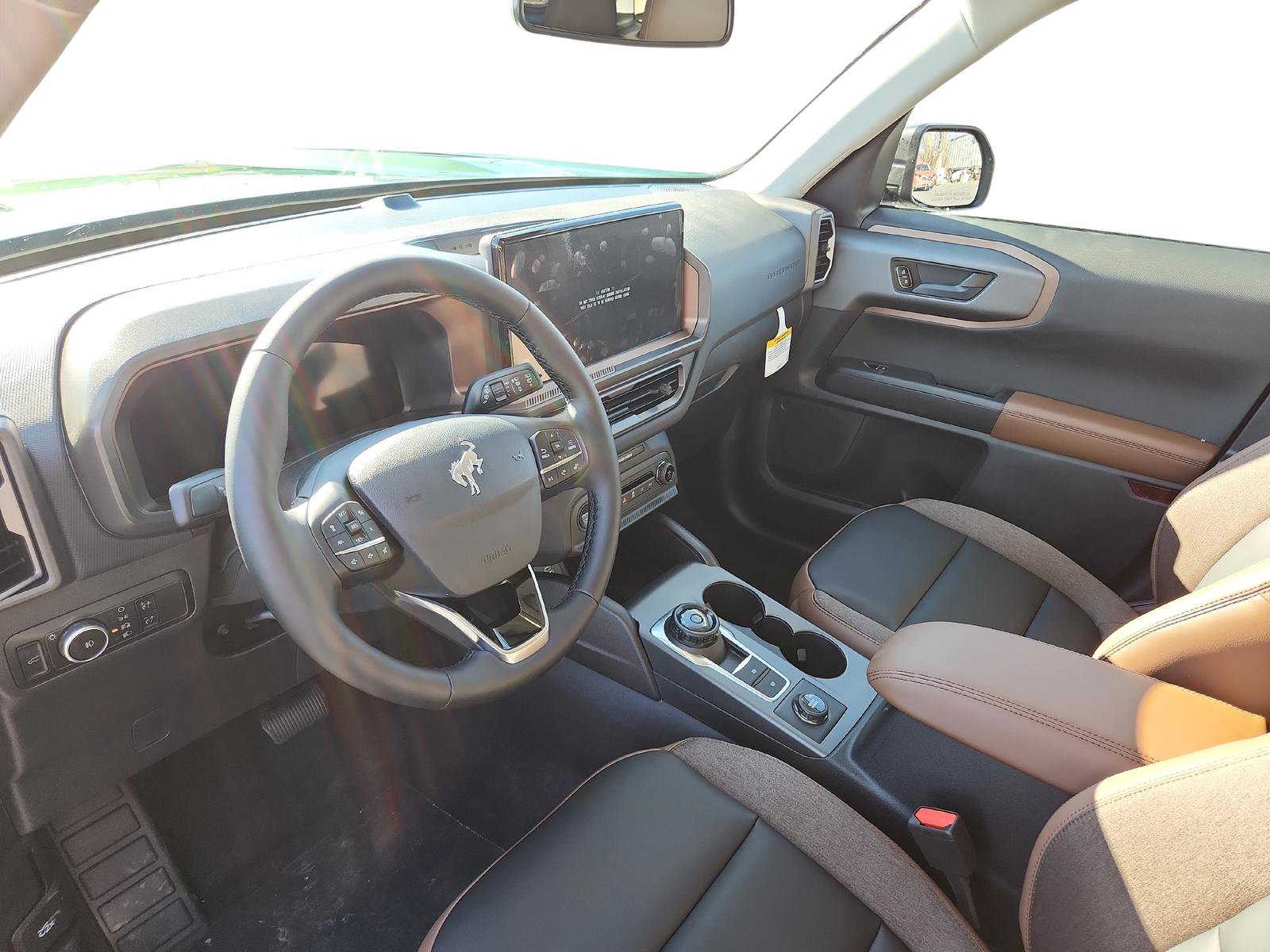 New 2025 Ford Bronco Sport Outer Banks image 11