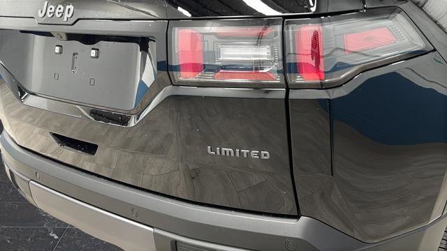 New 2026 Jeep Cherokee Limited image 36