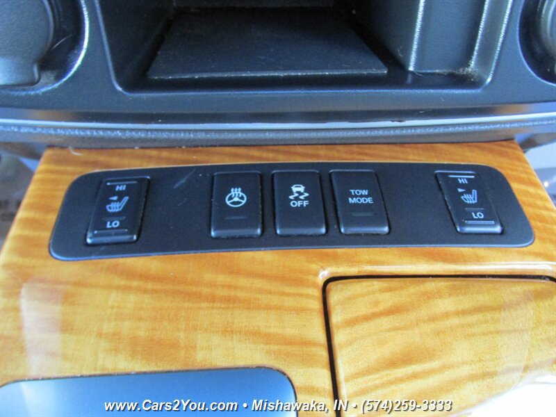 Used 2015 Nissan Armada Platinum w/ Platinum Reserve Package AWD/4WD image 40