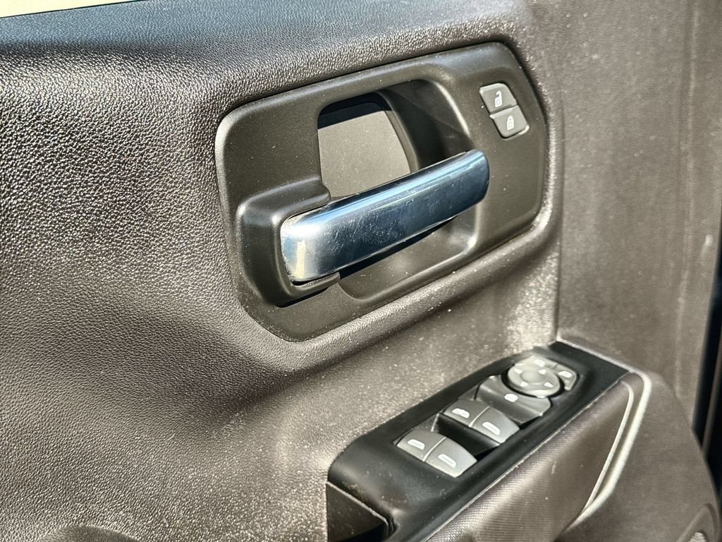 Used 2024 Chevrolet Silverado 1500 Custom RWD image 13