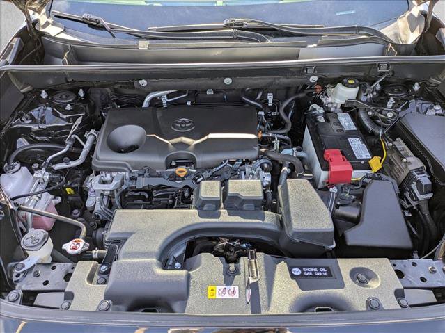 Used 2022 Toyota RAV4 LE image 21