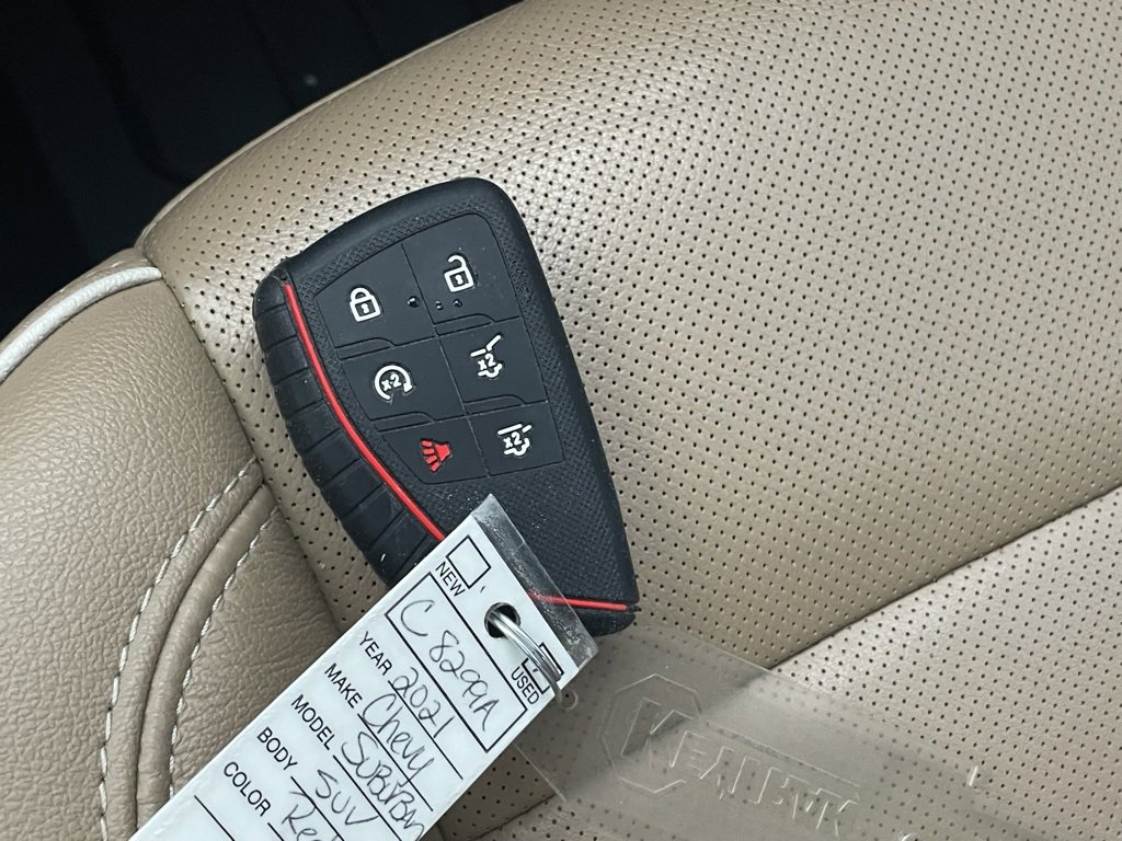 Certified 2021 Chevrolet Suburban Premier w/ Premium Package image 44