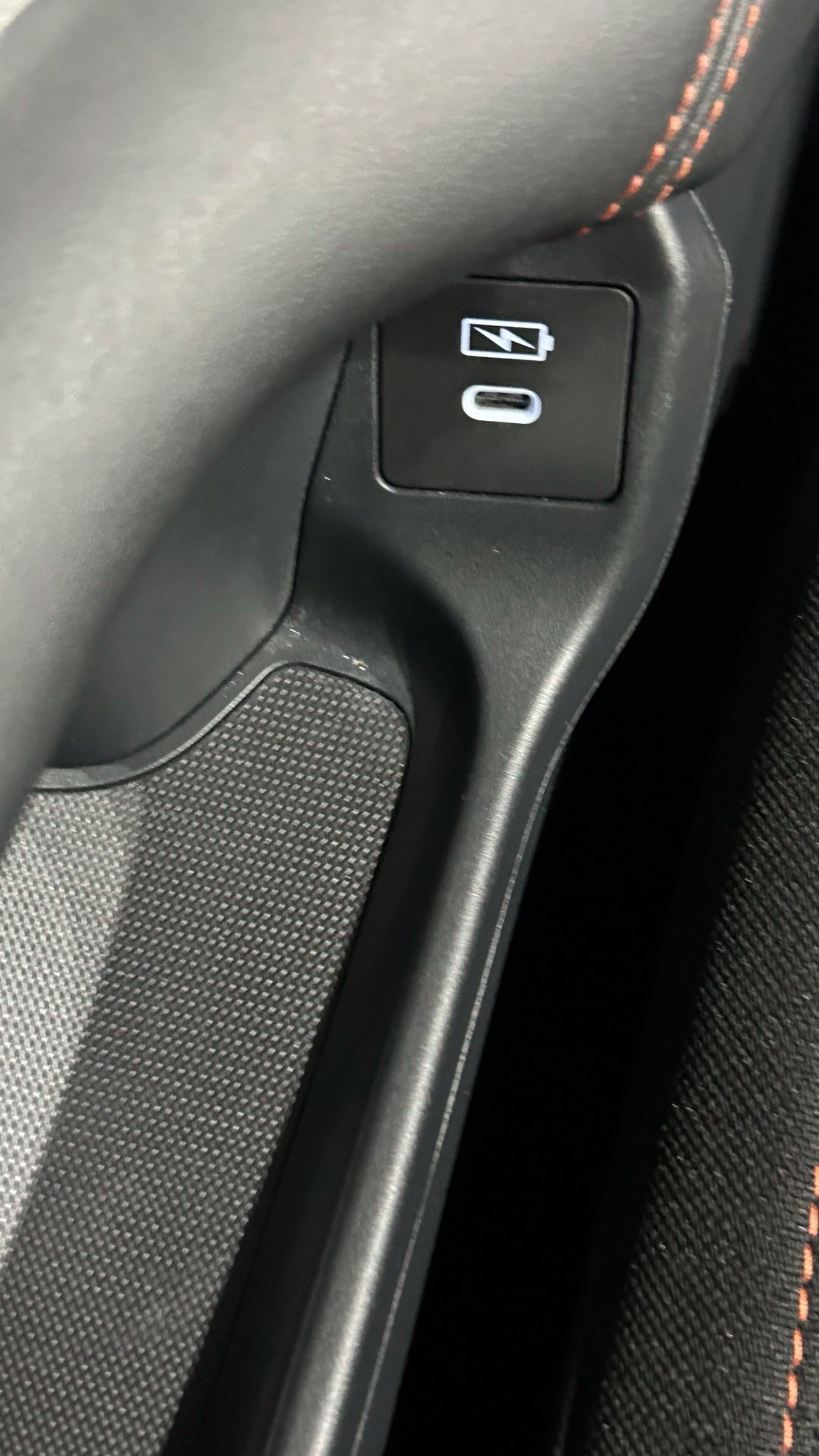 Used 2024 Honda HR-V Sport image 75
