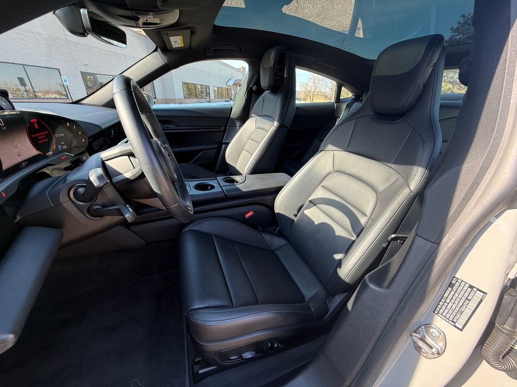 Used 2021 Porsche Taycan 4S image 26