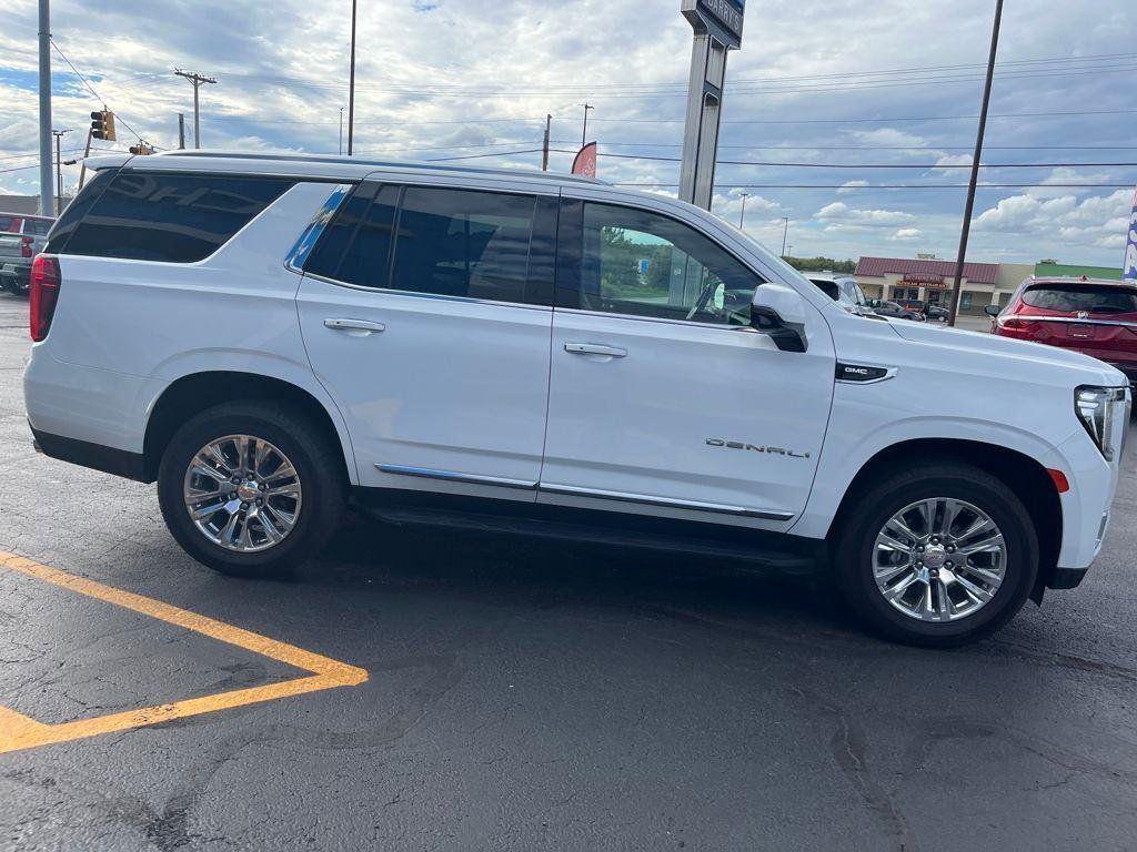 Used 2023 GMC Yukon Denali image 5