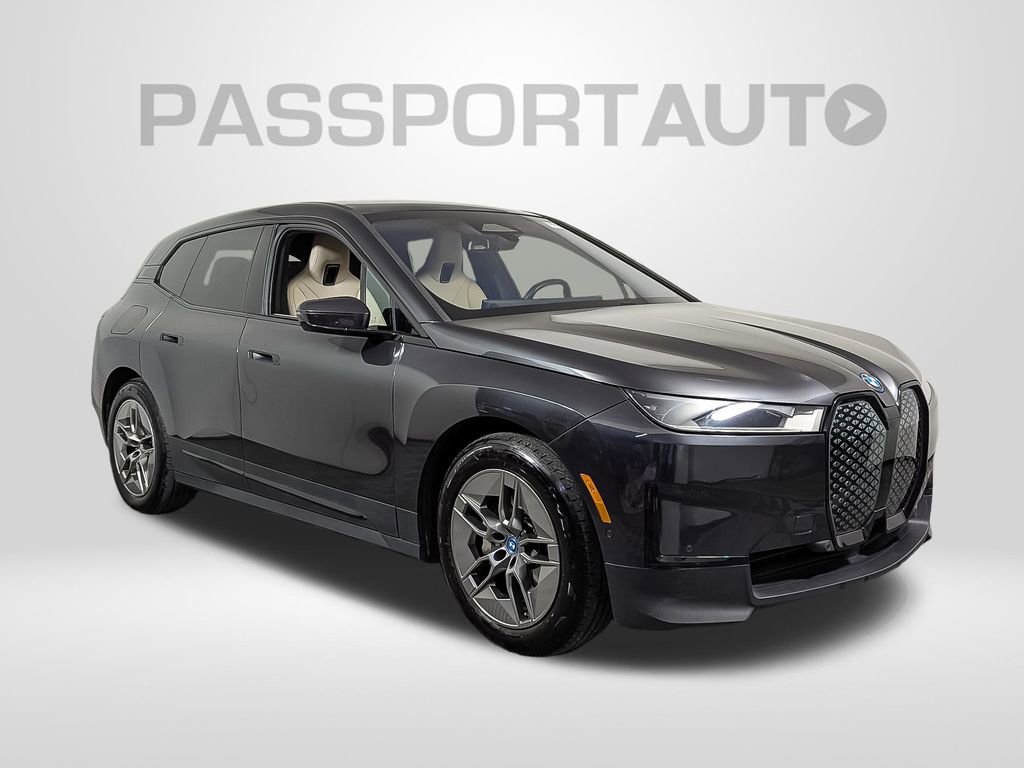 Used 2022 BMW iX xDrive50 w/ Dynamic Handling Package